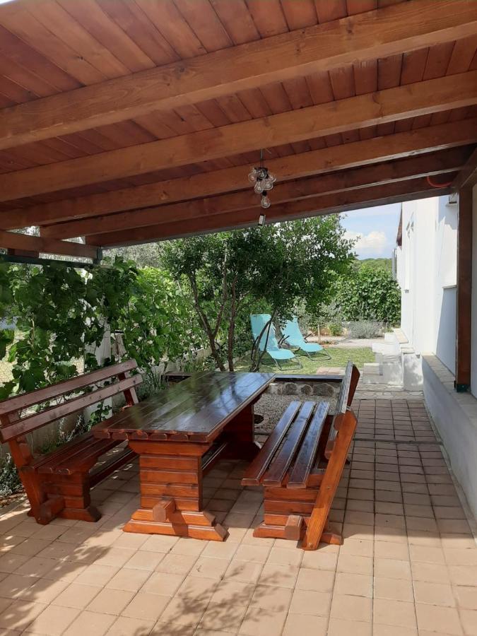 Apartment Maslina Biograd Na Moru Luaran gambar